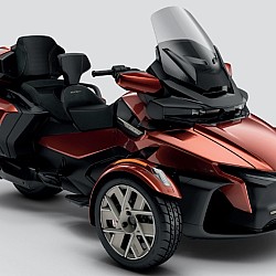 Can-Am Spyder RT Sea-to-Sky Mars Red Metallic 2026