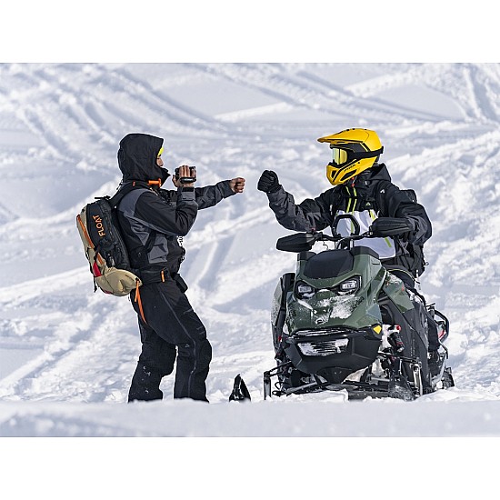 Ski-Doo Summit X Expert Package 850 E-TEC Turbo R SHOT Touchscreen 165” 2026