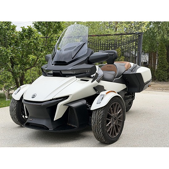 Can-Am Spyder RT Sea-to-Sky Vegas White (Moka) 2024 Second Hand