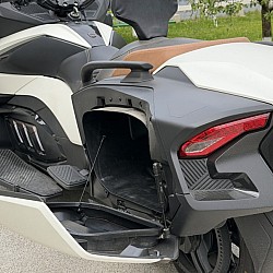 Can-Am Spyder RT Sea-to-Sky Vegas White (Moka) 2024 Second Hand