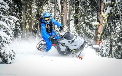 Ski-Doo Summit X 2026: mai ușor și mai rezistent ca niciodată