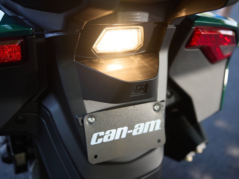 Can-Am Spyder F3 Limited Special Series British Green (Dark) 2025