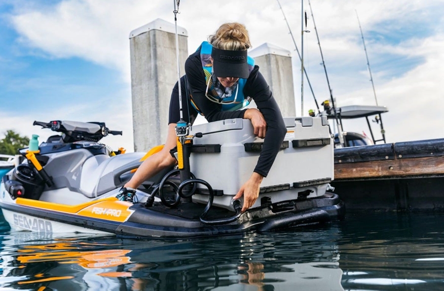 Cutie cooler LinQ 51 L Sea-Doo RXT, RXT-X, GTX, GTX Limited, Wake Pro (2018 - prezent), RXP-X (2021 - prezent), GTI, GTI SE, GTR, GTR-X, Wake (2020 - prezent), Explorer Pro 269801151