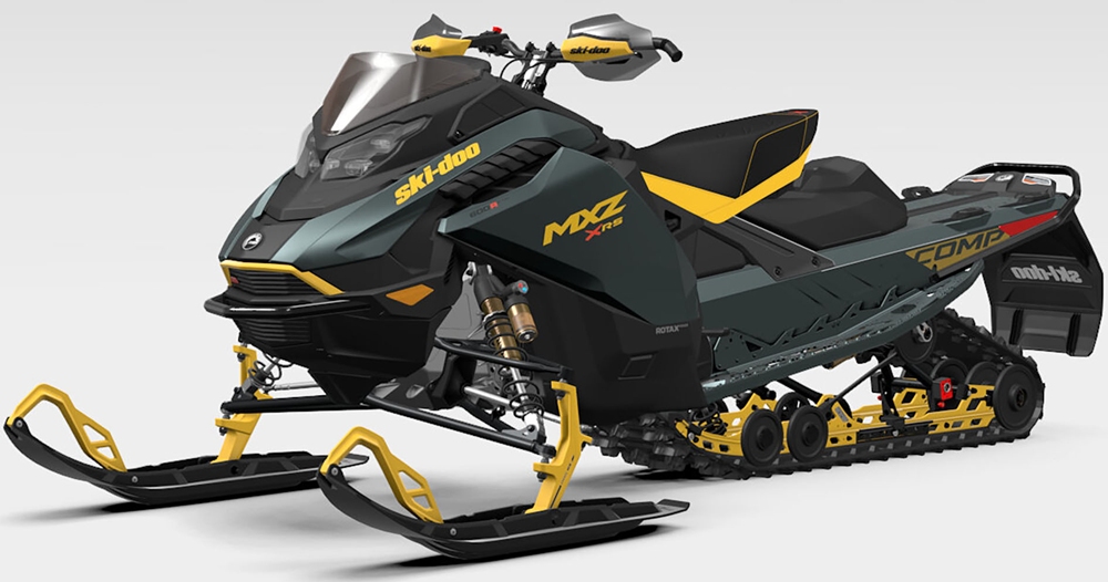 Ski-Doo MXZ X-RS 600R E-TEC Manual Start Competition Package 137” 2026