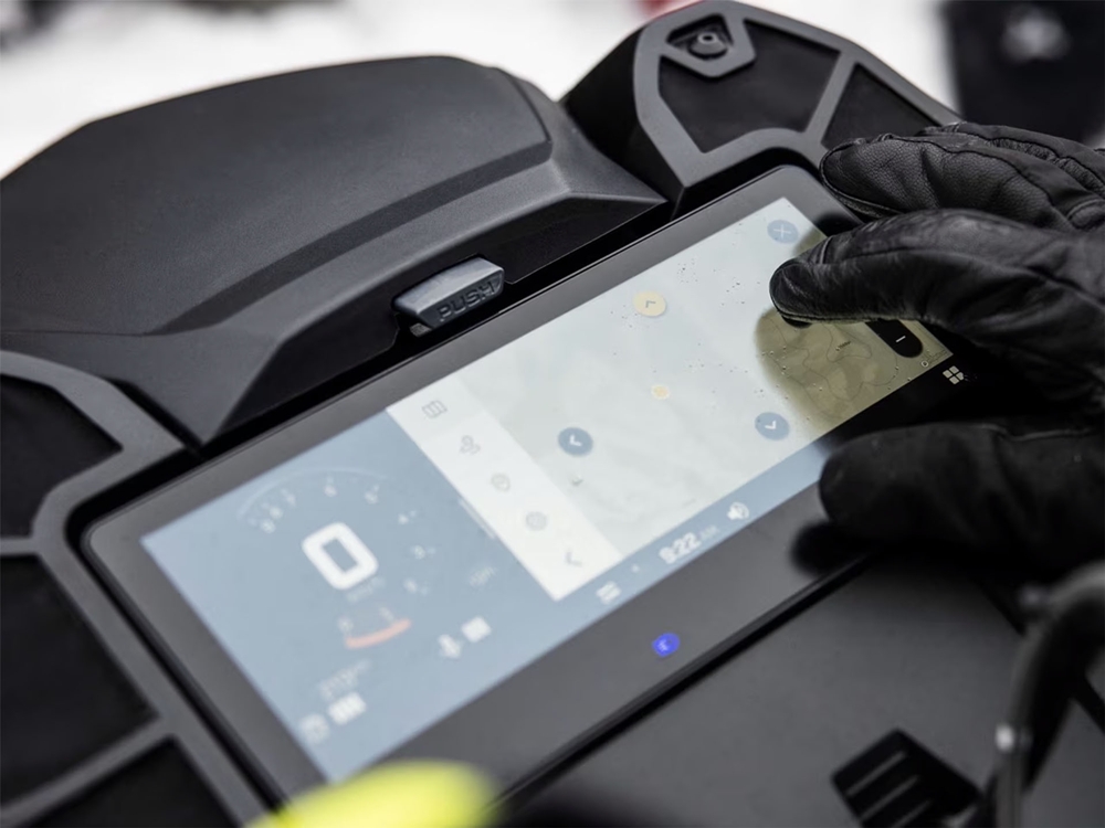 Ski-Doo Summit X 850 E-TEC Turbo R SHOT Touchscreen 154” 2026